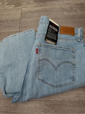 Levi's 724 High-Rise Slim Straight Women Jeans Size 31x30